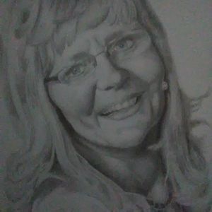 Meet your Posher, Mona